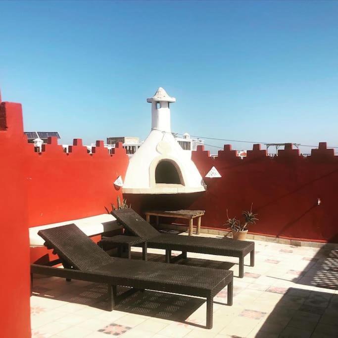 Charmant Riad Pour Familles Ou Groupes - Dar Mama Esauira Exterior foto